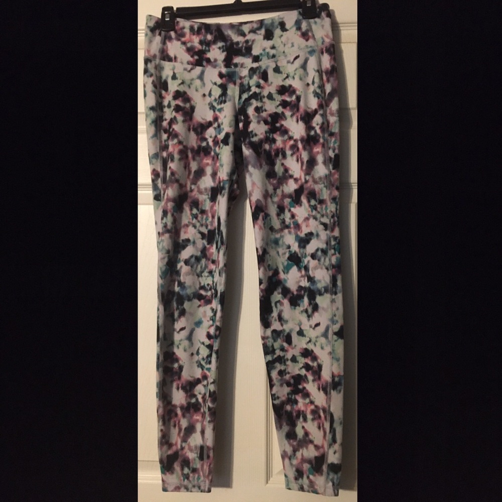Old Navy Active Fitted Go-Dry Leggings